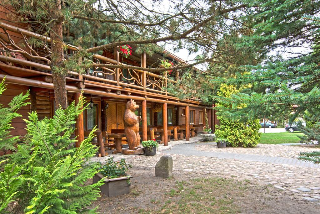Dworek Gawra Białowieża Exteriör bild