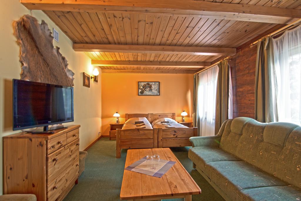 Dworek Gawra Białowieża Rum bild